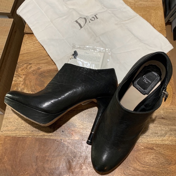 DIOR - Picture 6 of 8